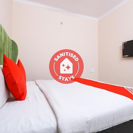 Oyo 77819 Shahdara Inn Yeni Delhi Dış mekan fotoğraf