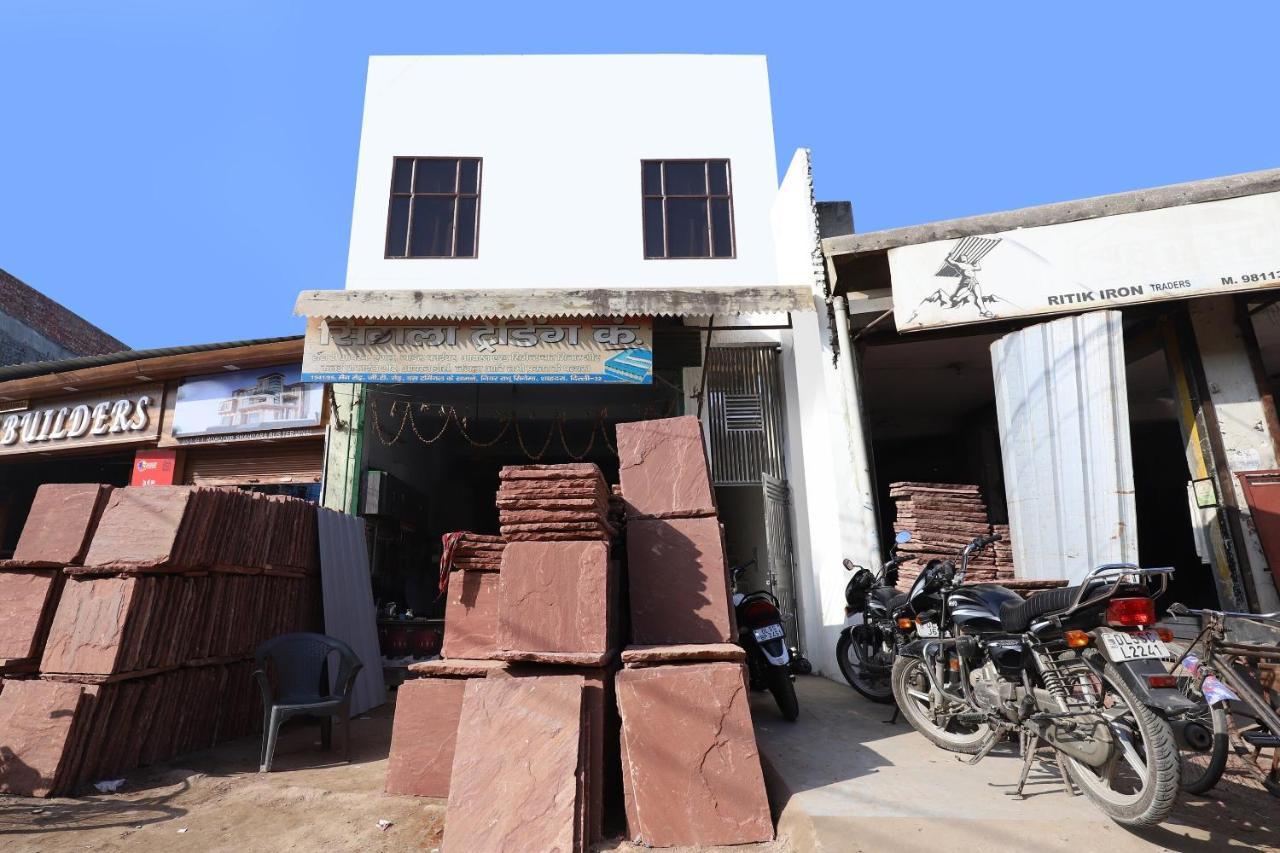 Oyo 77819 Shahdara Inn Yeni Delhi Dış mekan fotoğraf